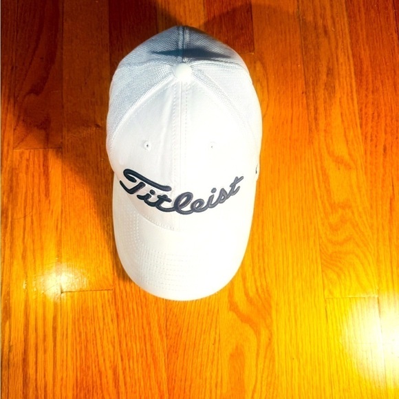Titleist Tour Sports Mesh Golf Hat | Who Plays Golf? ⛳️​ - Picture 10 of 11